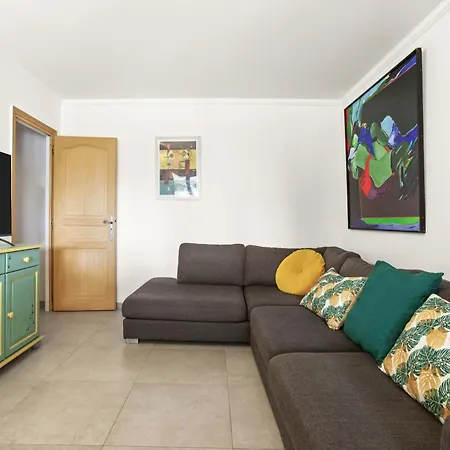 Le 931 Villa *